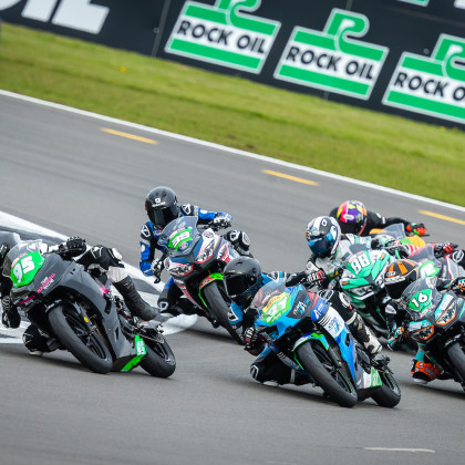 MWP-09.04.23-BSB Rd1 Sun HEL Performance Junior Supersport Race 2-471730